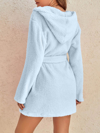 Bathrobe - Cloud-Soft Hooded Bathrobe Plush Spa Robe