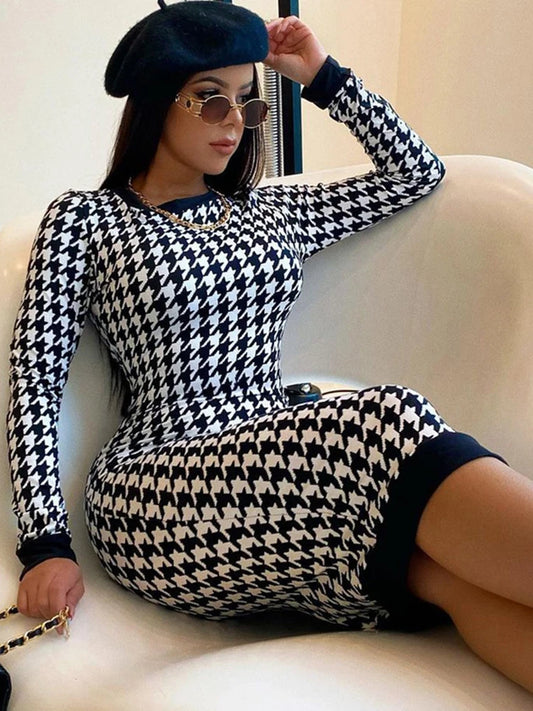 Bodycon Dresses - Chic Houndstooth Bodycon Midi Dress for Winter