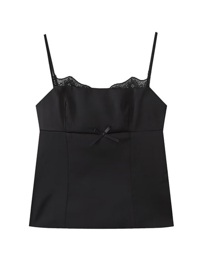 Camisole féline en satin imprimé léopard avec détails en dentelle délicate