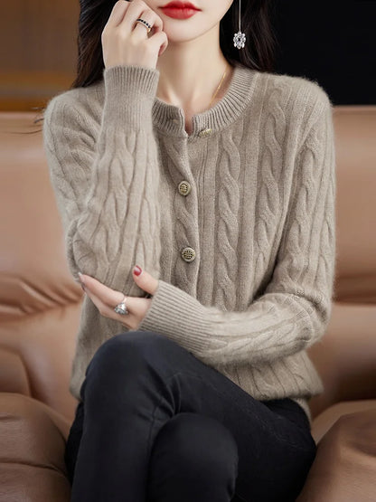 Cardigans - Elegant Cable Knit Cashmere Cardigan