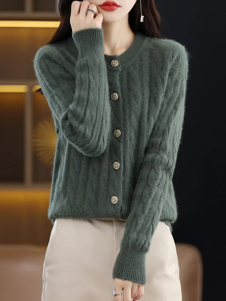 Cardigans - Elegant Cable Knit Cashmere Cardigan