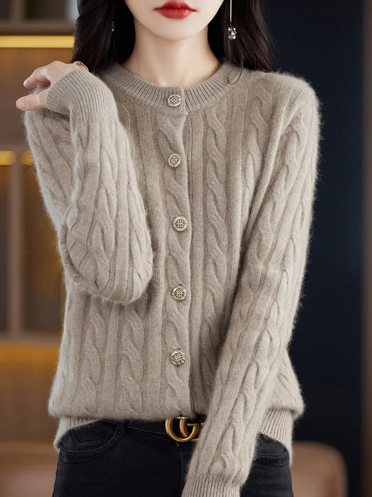 Cardigans - Elegant Cable Knit Cashmere Cardigan