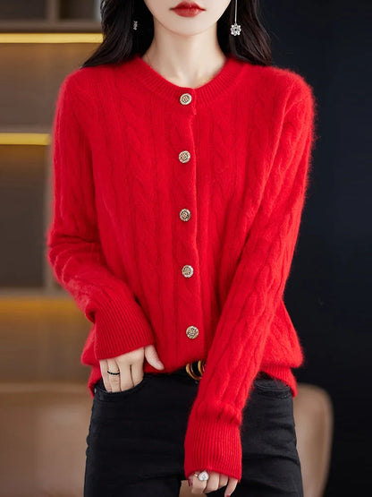 Cardigans - Elegant Cable Knit Cashmere Cardigan