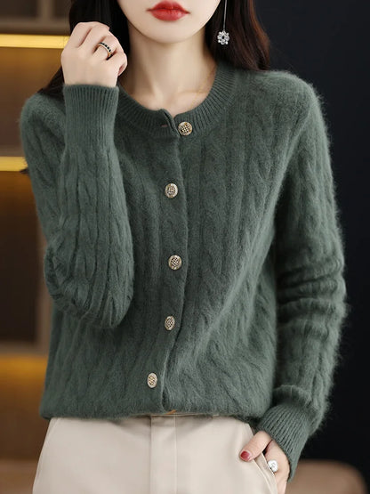 Cardigans - Elegant Cable Knit Cashmere Cardigan