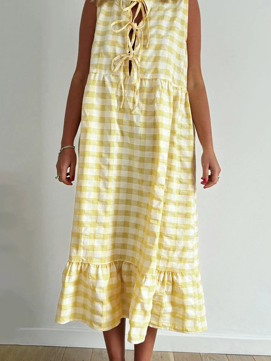 Casual Dresses - Gingham Plaid Tiered Sleeveless Midi Dress