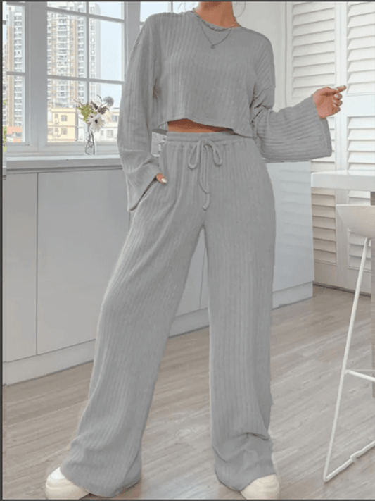 Casual Outfits - Everyday Ribbed Loungewear - Flared Sleeves & Wide Pants