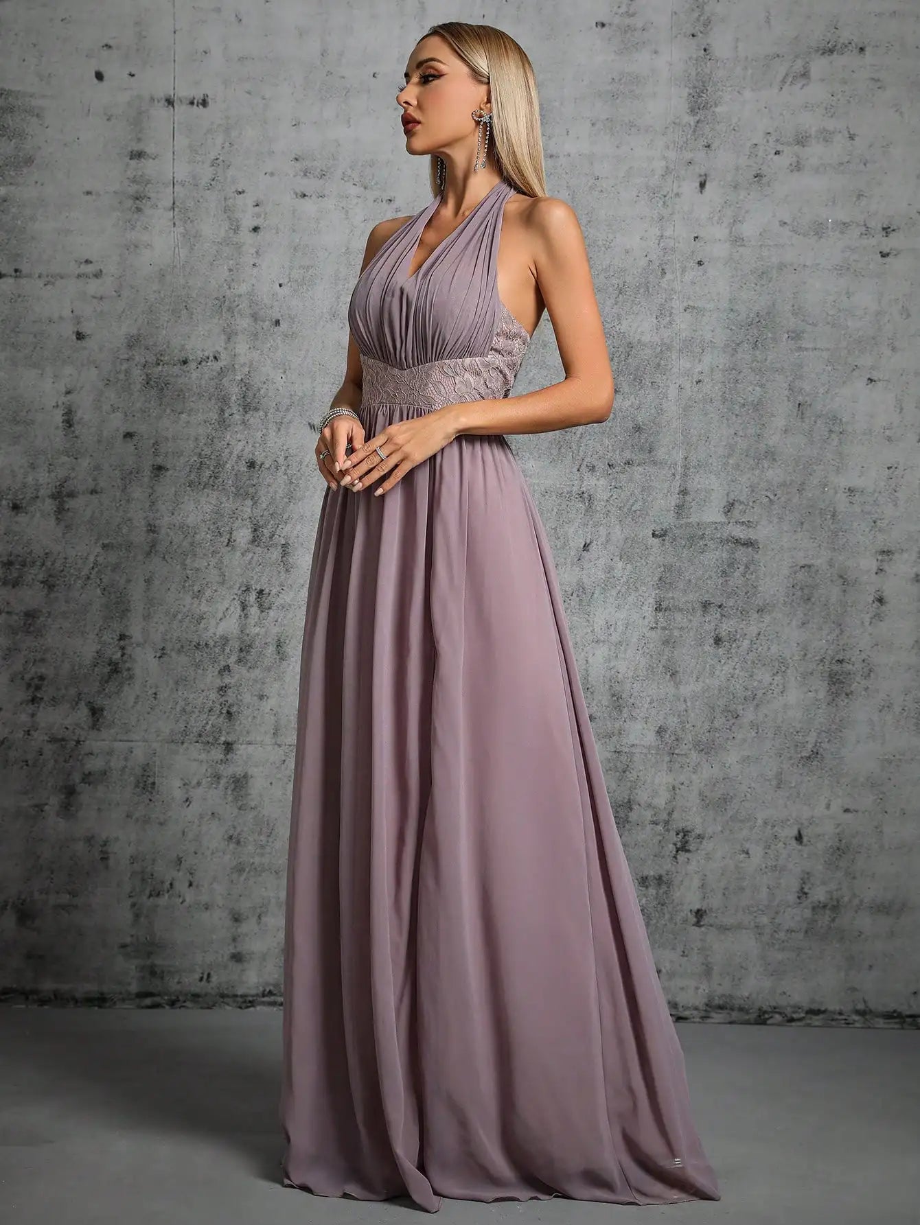 Elegant Dresses - Flowing Lavender Halter Dress for Formal Occasions Evening Gown