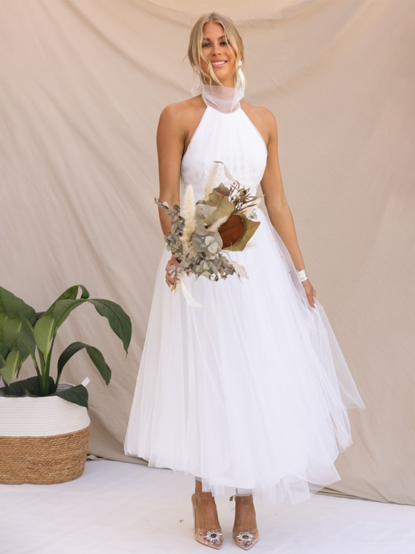 Robe en tulle ajustée et évasée pour femmes pour les réceptions de mariage