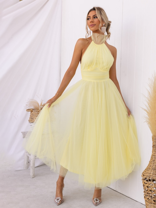 Robe en tulle ajustée et évasée pour femmes pour les réceptions de mariage