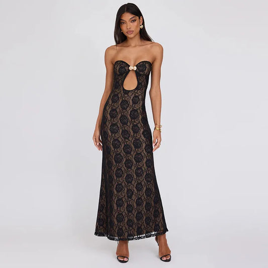 Evening Gown - Floral Lace Maxi Dress with Keyhole Detail - Elegant Fit