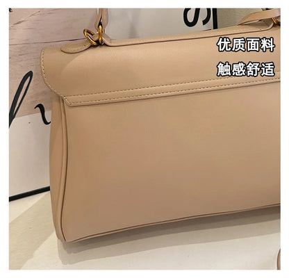 HandBags - Elegant Crossbody Handbag for Modern Women