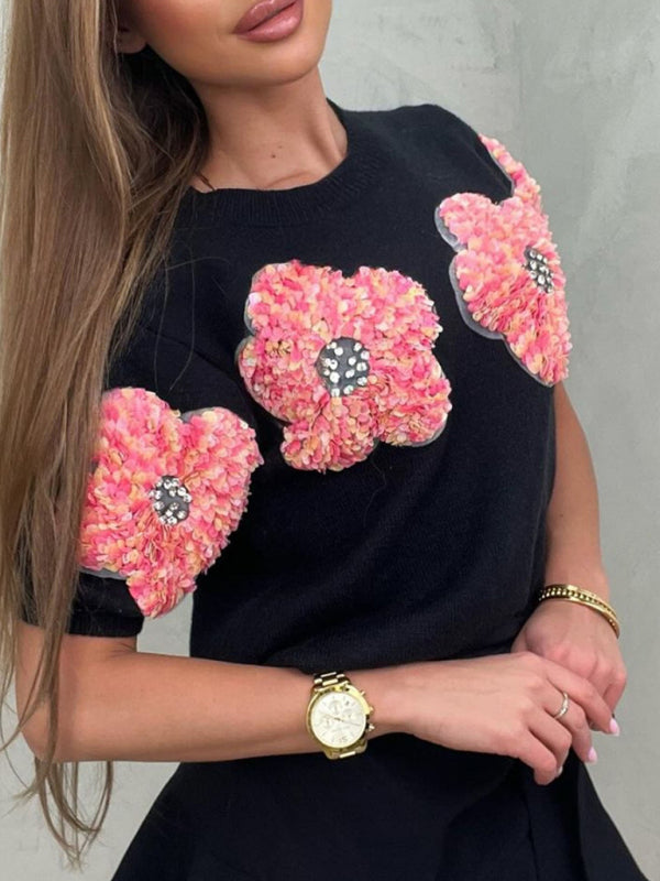 Women's Short Sleeve Knit Top with Flower Appliques