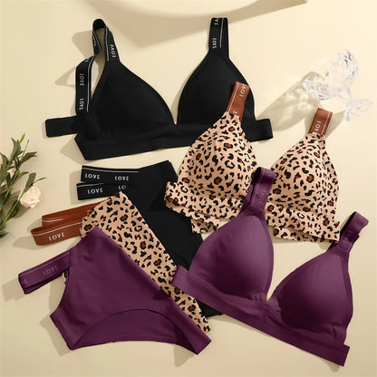 Ensemble de lingerie Romance Leopard pour soirées spéciales