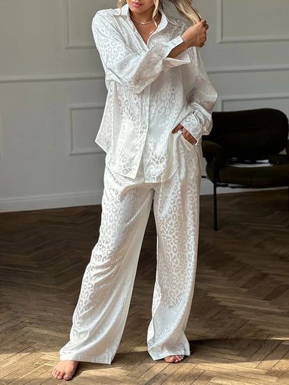 Loungewear - Two-Piece Jacquard Lounge Outfit Shirt & Pant Set