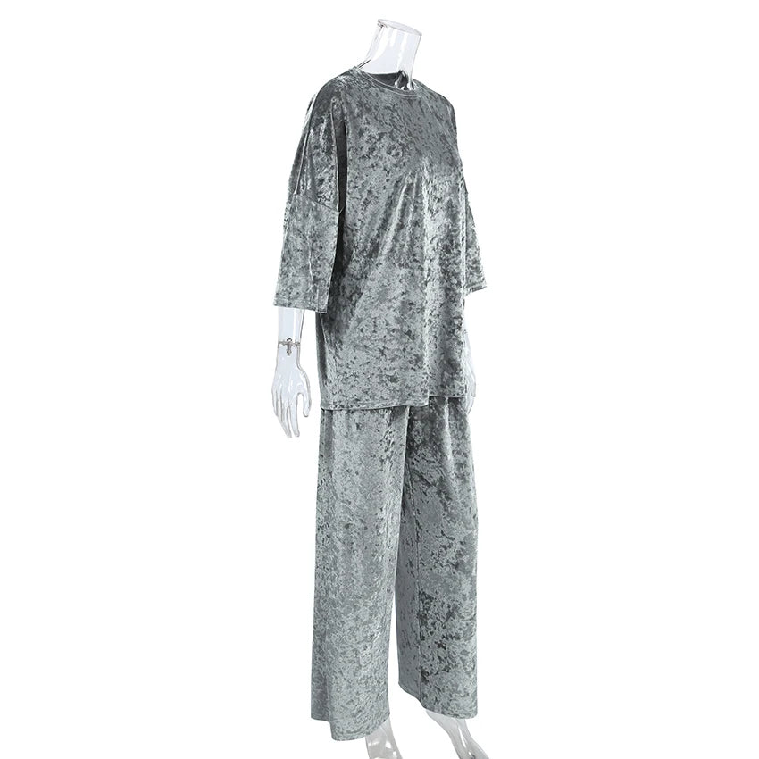 Loungewear - Velour Two-Piece Loungewear Oversized Top and Pants Set