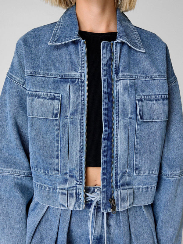 Outfit Set - Denim Two-Piece Set with Cropped Jacket & Wide-Leg Shorts