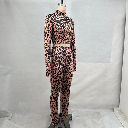 Outfit Sets - Wild Print Crop & Sculpt Leggings Outfit for Women