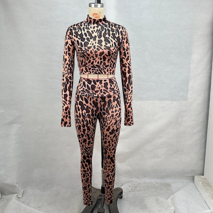 Outfit Sets - Wild Print Crop & Sculpt Leggings Outfit for Women