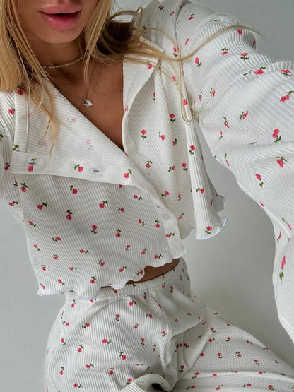 Pajamas Set - Comfy Floral Pajama Suit Pants & Crop Top Loungewear