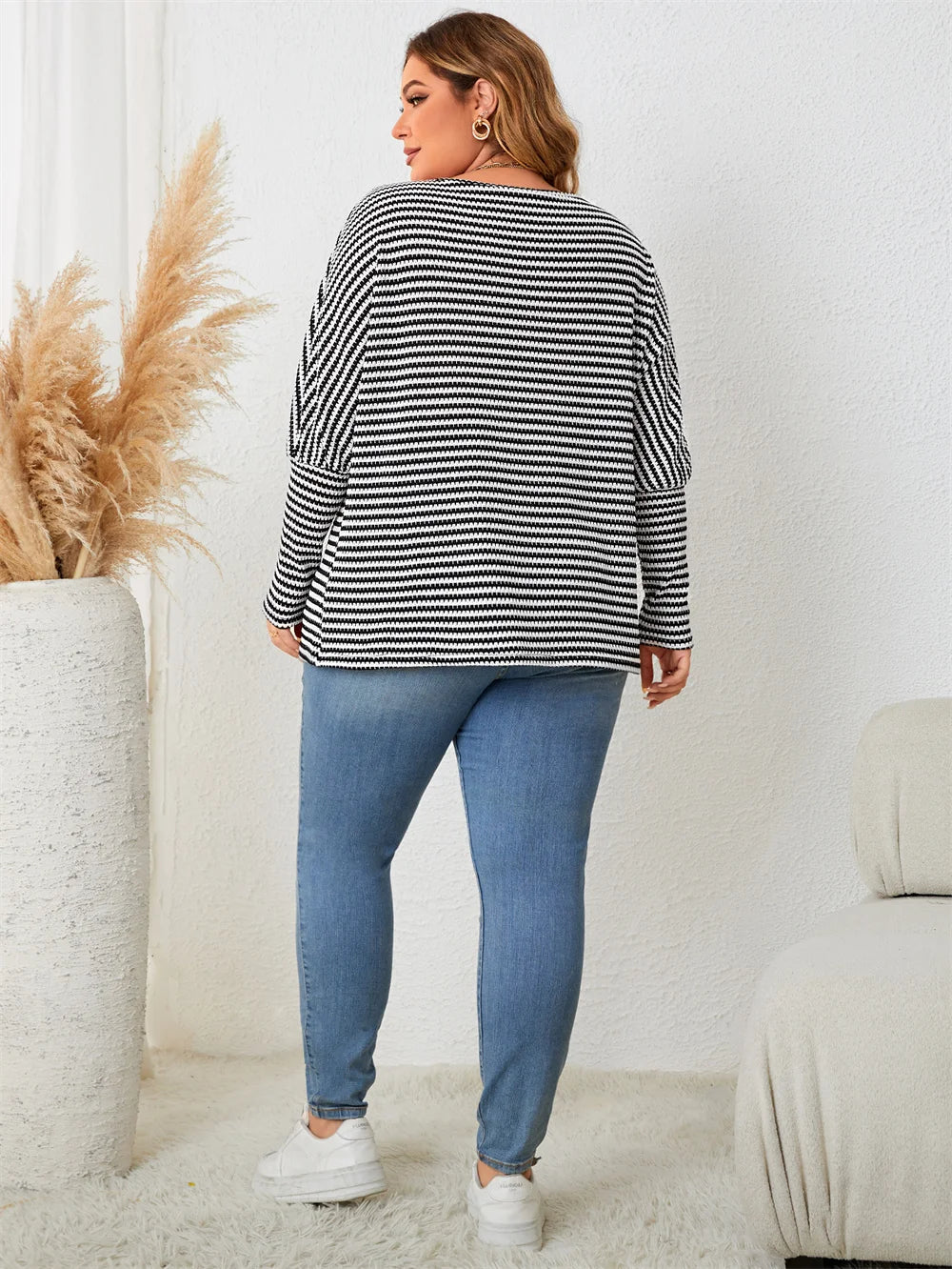 Plus Size Casual Tops - Plus Size Leg-of-Mutton Sleeve on Striped Casual Tops