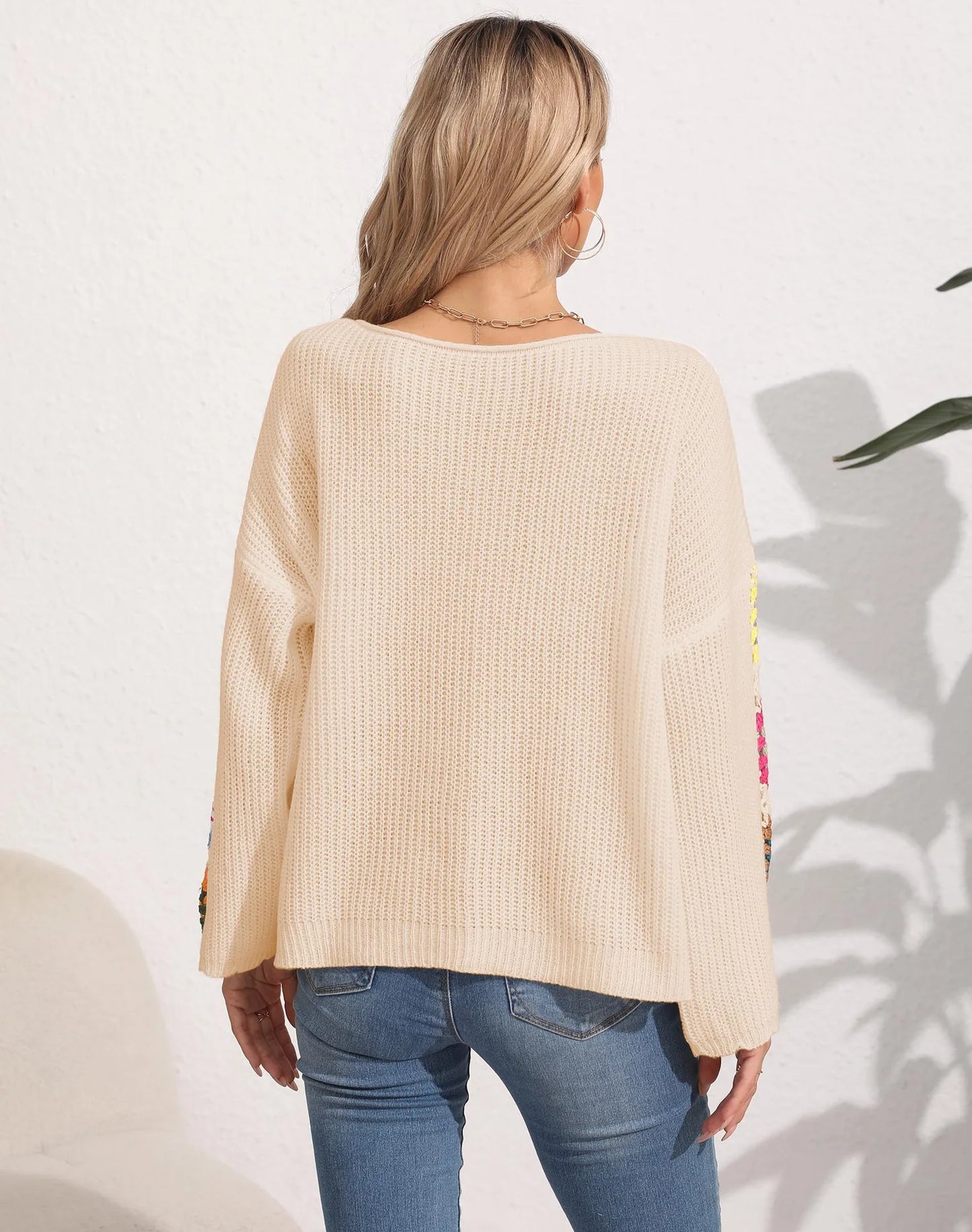 Pullover Sweaters - Folk Embroidered Cozy Pullover