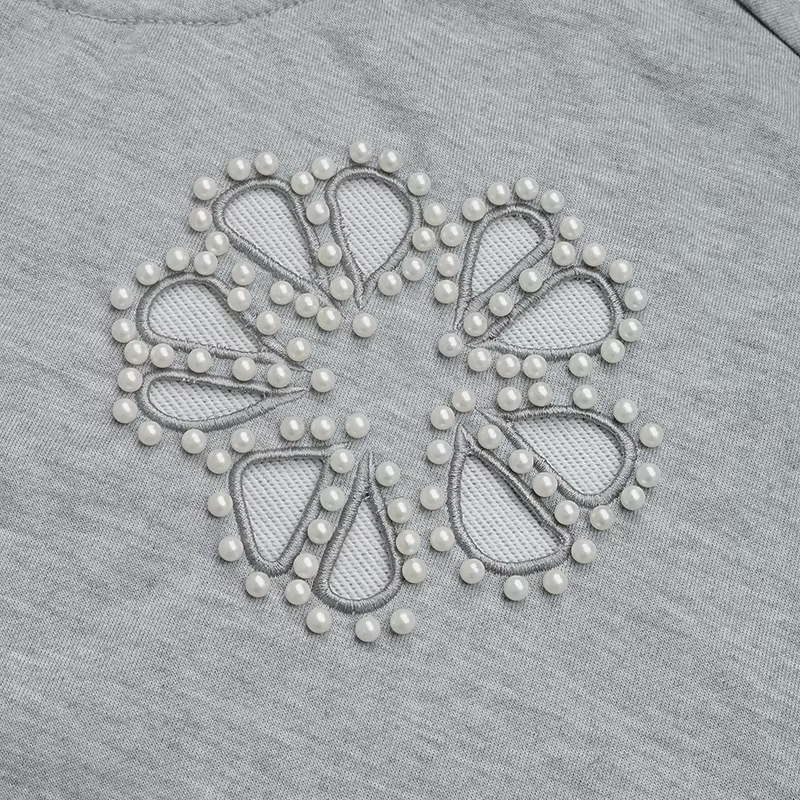 Pullovers - Pearl-Embellished Floral Sweatshirt Renaissance Pullover