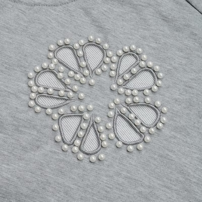 Pullovers - Pearl-Embellished Floral Sweatshirt Renaissance Pullover