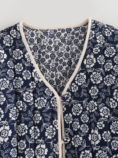 Veste matelassée à fleurs bleu marine de tous les jours