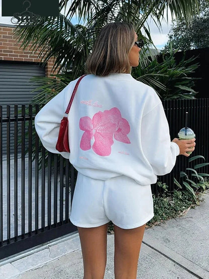 Shorts Sets - Floral Casual Sporty Set Graphic Sweatshirt and Shorts for Women