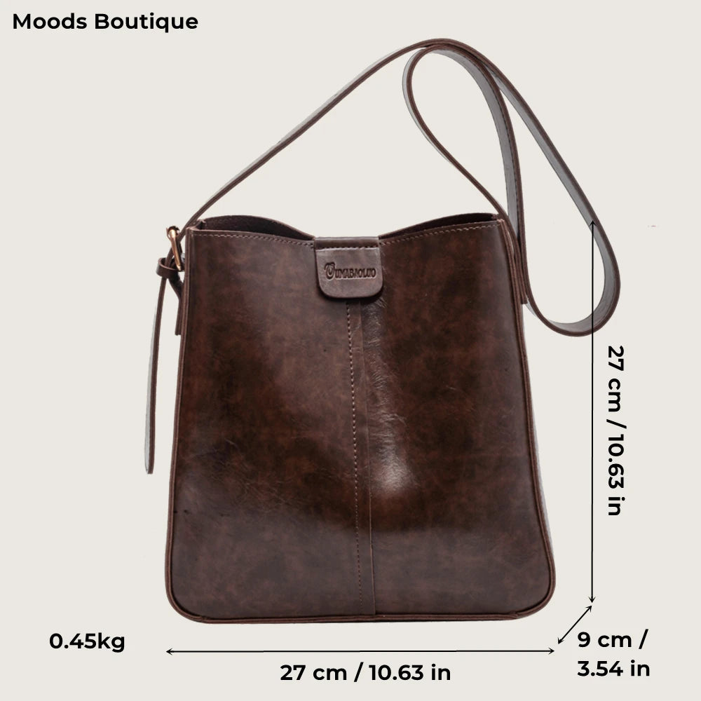 Shoulder Bags - Chic Urbanite Leather Tote with Versatile Pouch