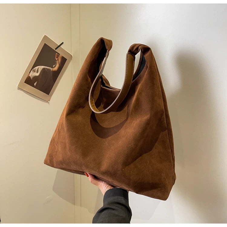 Shoulder Bags - Suede Shoulder Bag Solid Color Simple Casual Commuter Bag