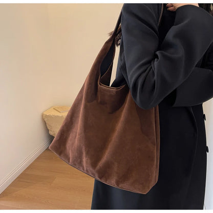 Shoulder Bags - Suede Shoulder Bag Solid Color Simple Casual Commuter Bag