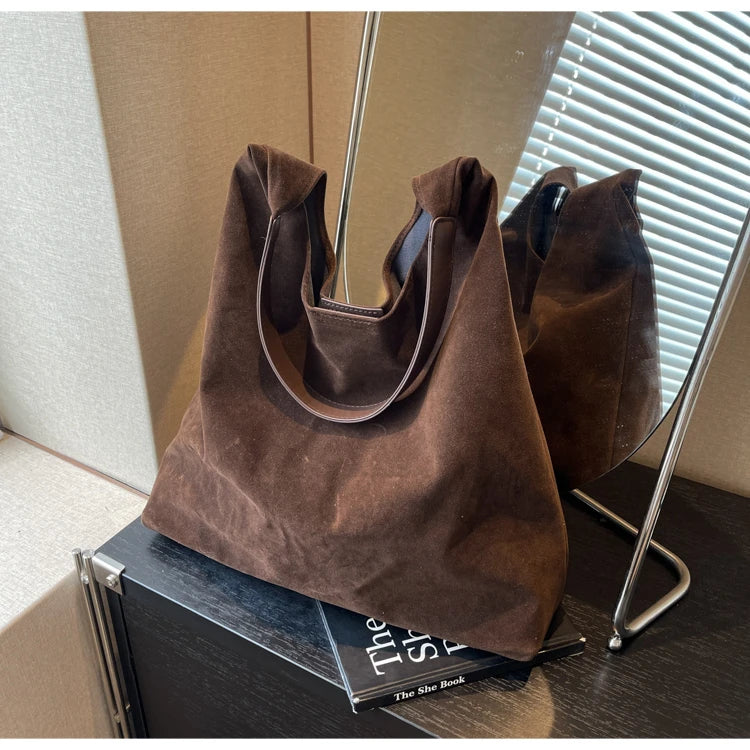 Shoulder Bags - Suede Shoulder Bag Solid Color Simple Casual Commuter Bag