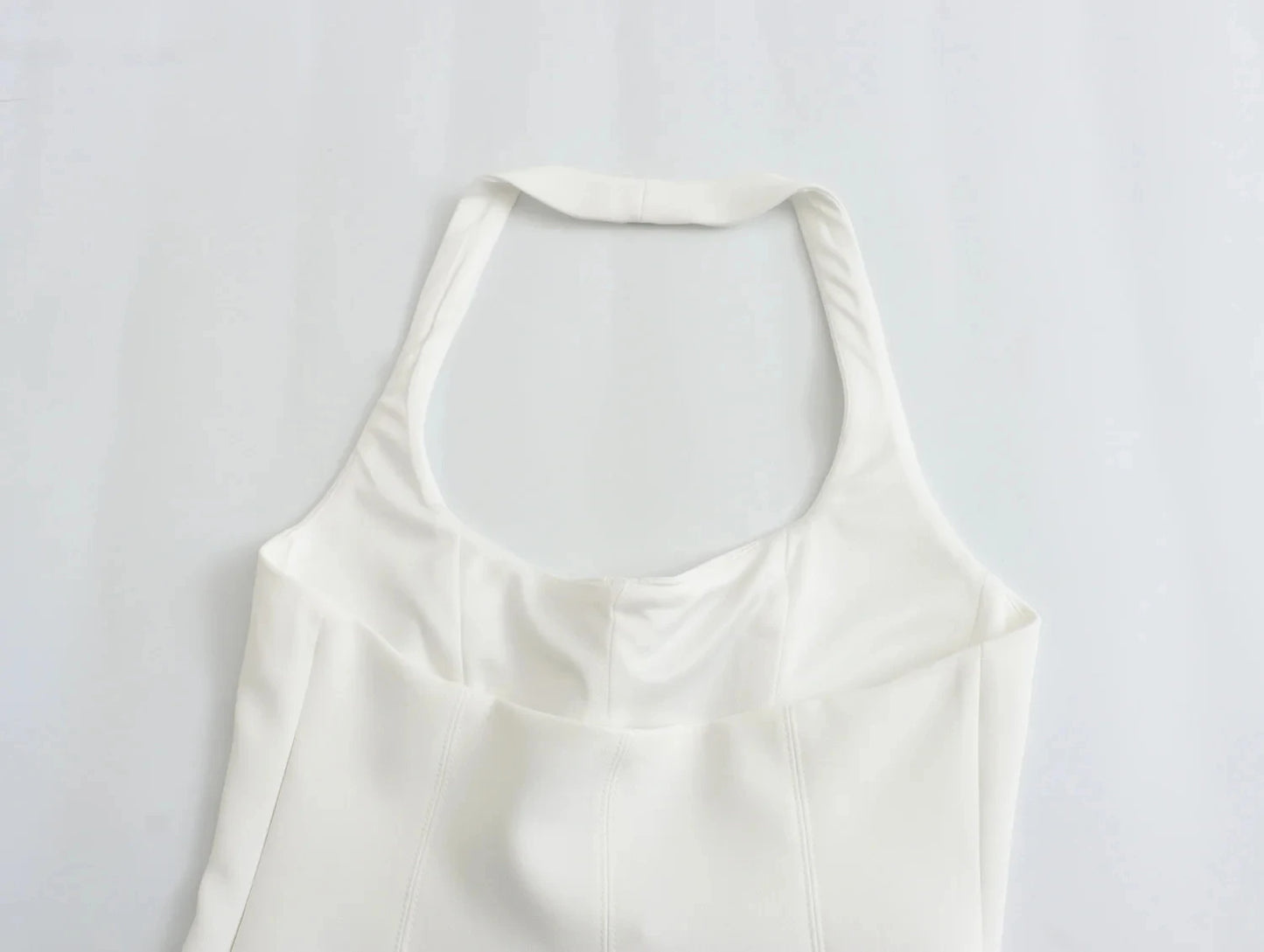 Sleeveless Blouses - Form-Fitting Halter Blouse Sleeveless Top for Outdoor Events