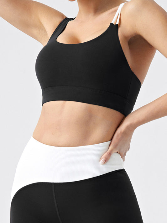 Sporty Top - Asymmetric Strap Padded Sports Bra for Peak Performance