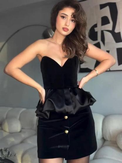 Strapless Tops - Black Velvet Peplum Tube Top – Night Out Essential