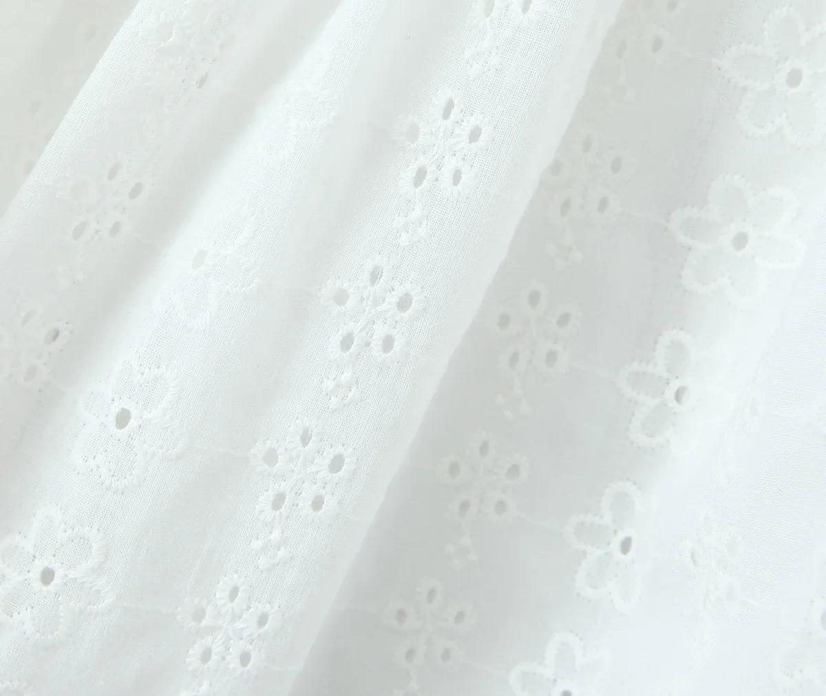 Summer Wedding Style Floral Eyelet Lace Dress