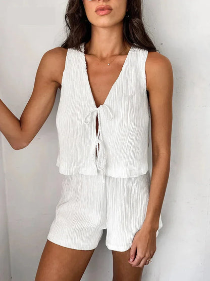 Ensemble short texturé et gilet à nouer pour femme