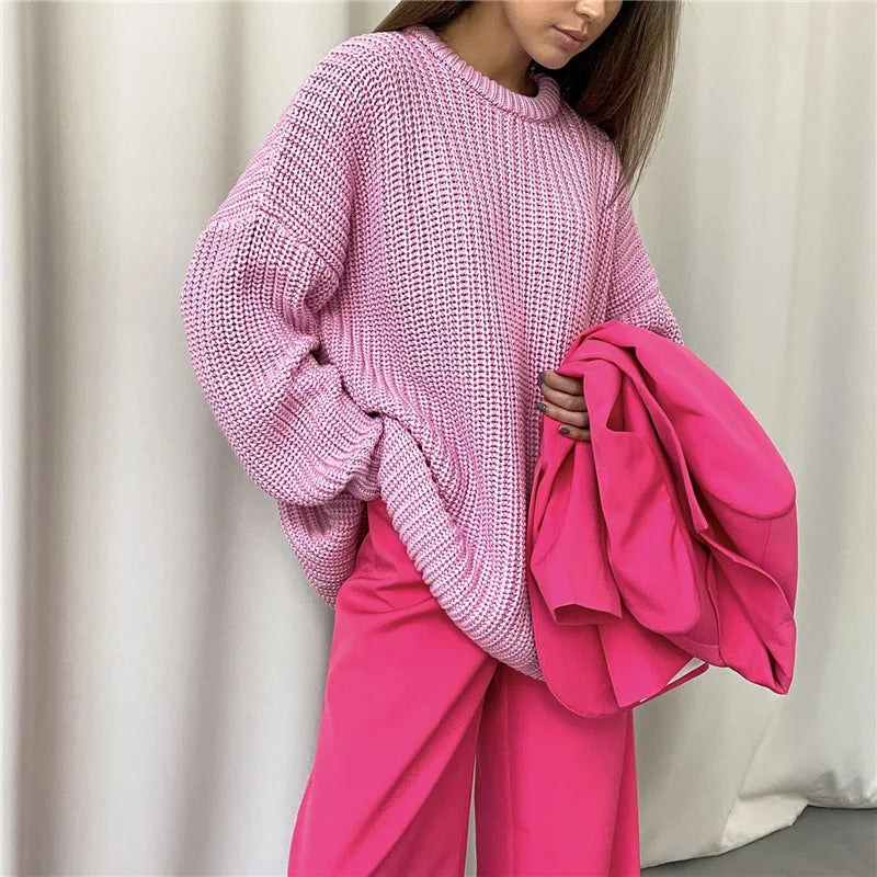 Sweaters - Crew Neck Loose Sweater for Chill Days