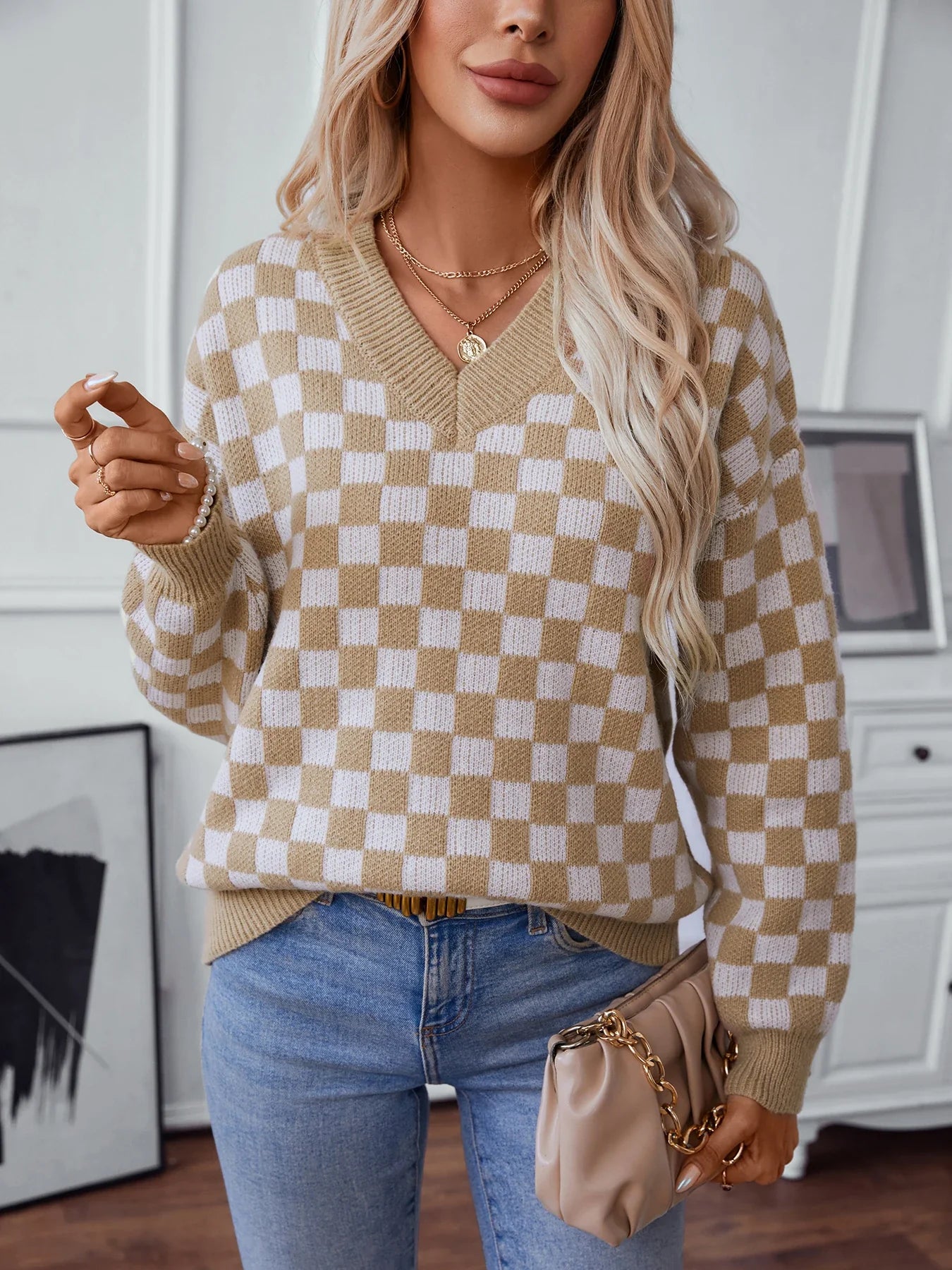 Sweaters- Winter Classic Checkered V-Neck Sweater- - Pekosa Women Fashion