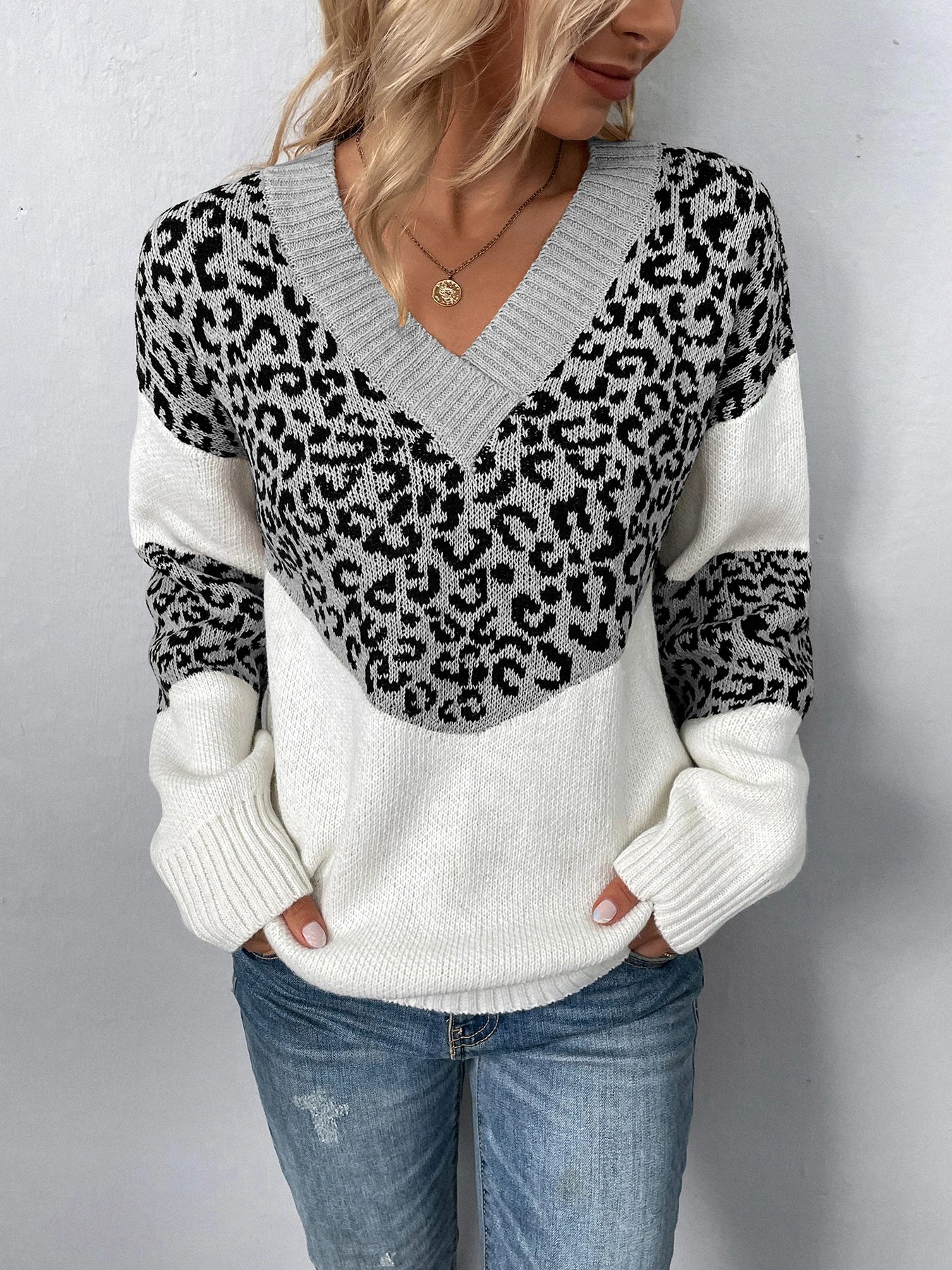 Sweaters- Women Trendy Color Block Leopard Knit Sweater- - Pekosa Women Fashion