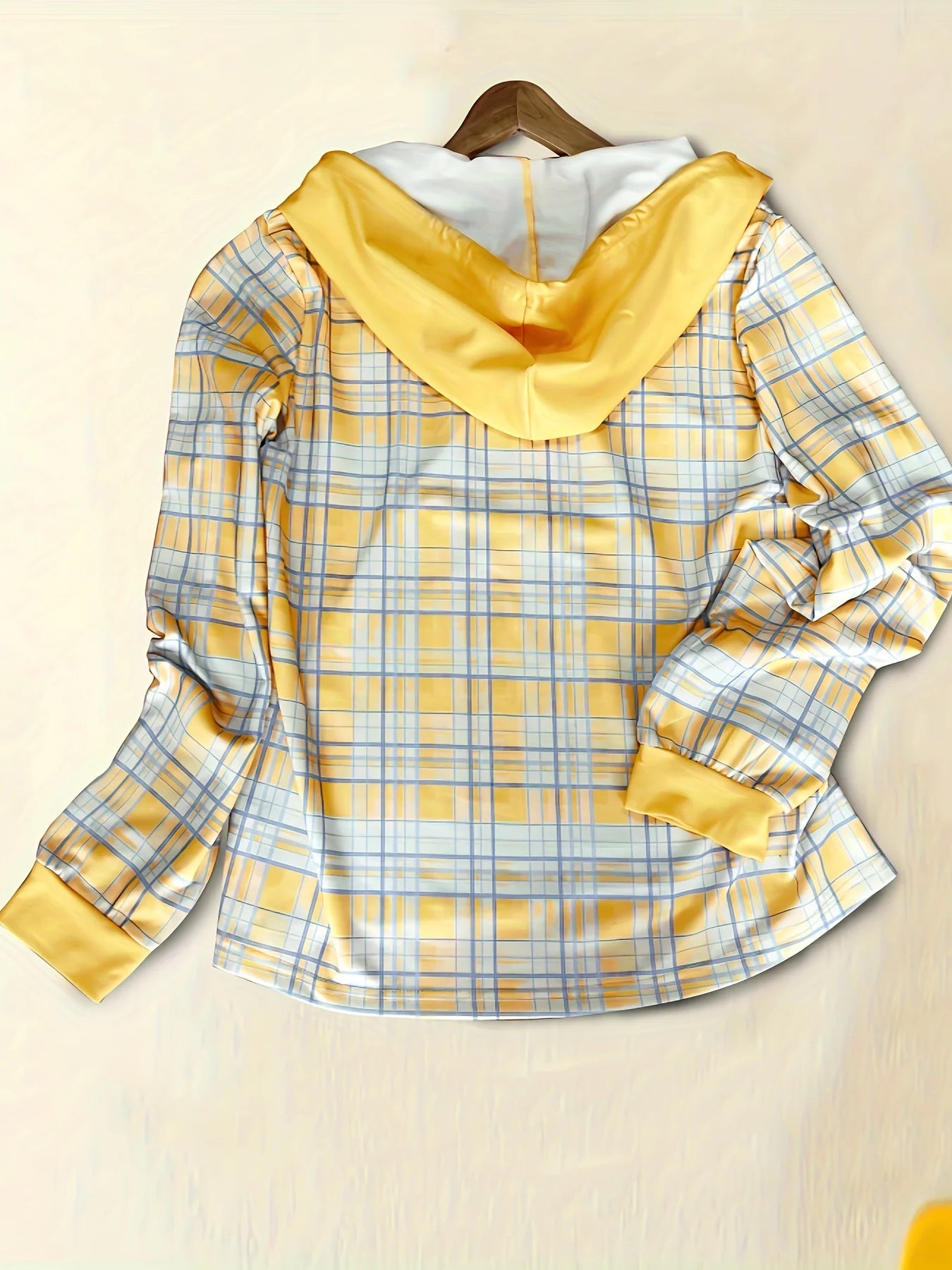 Sweatshirts - Lightweight Hooded Plaid Shirt Buttoned Sweatshirt