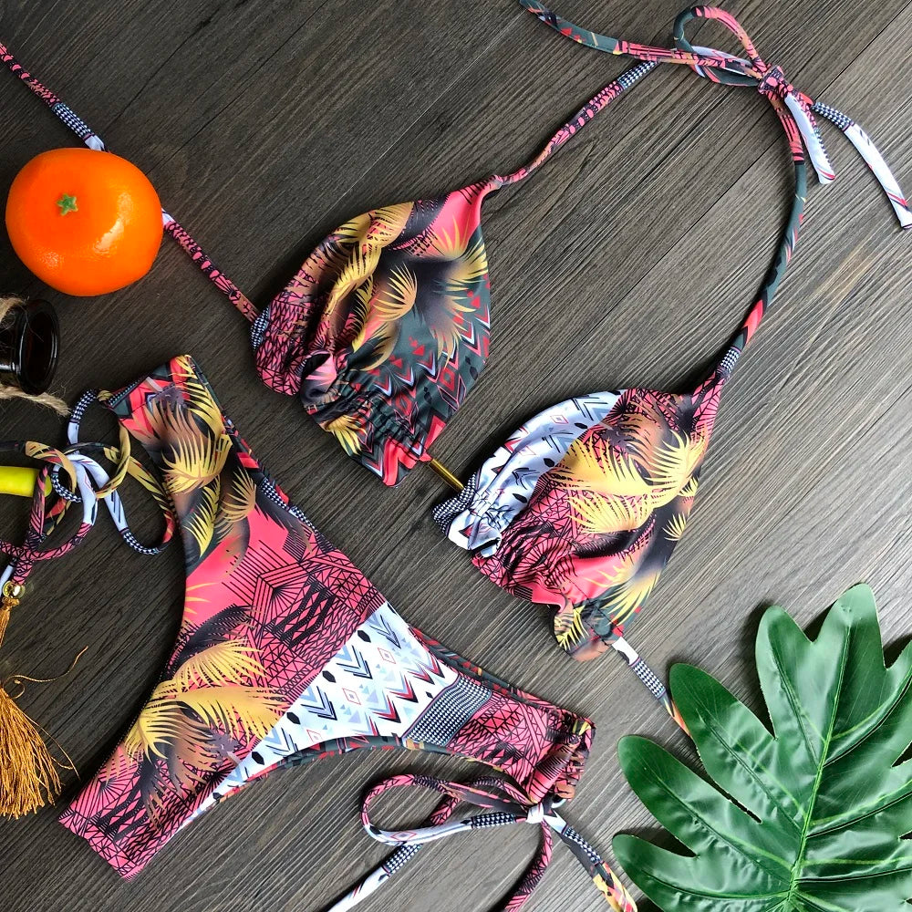 Swimwear- Hawaiian Print Triangle Bra & Bikini 2 Piece Set for Women- - Chuzko Women Clothing