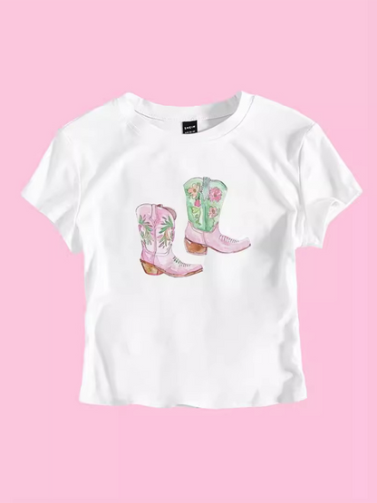 T-shirt à imprimé floral et bottes de cowboy