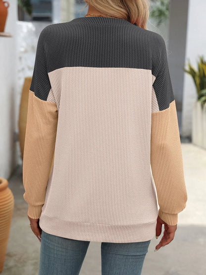 Women Color-Blocked Casual T-Shirt For Autumn