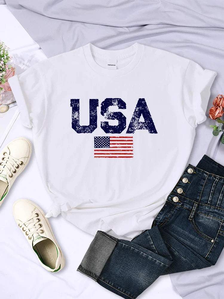 Tees- Women's American Flag T-Shirt for July 4th- - Chuzko Women Clothing