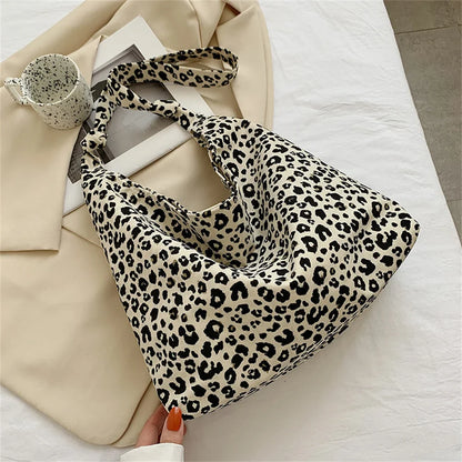 Leopard Print Tote Bag - Your Everyday Essential Carrier in Cotton Canvas