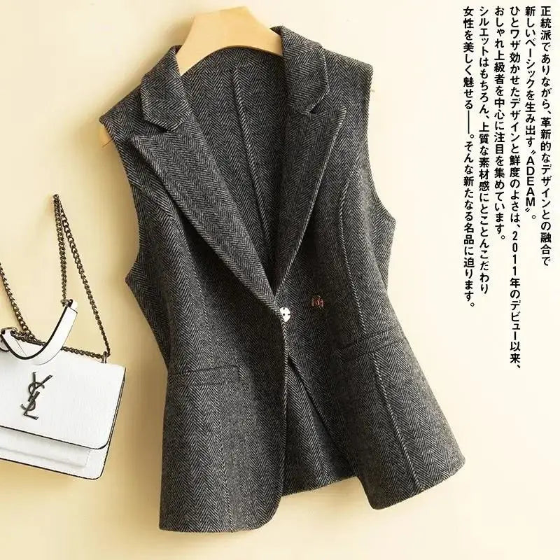 Vests - Elegant Charcoal Herringbone Vest