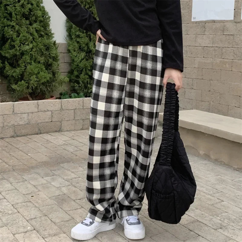 Winter Pants - Plush Lined Plaid Loungewear Pants for Women