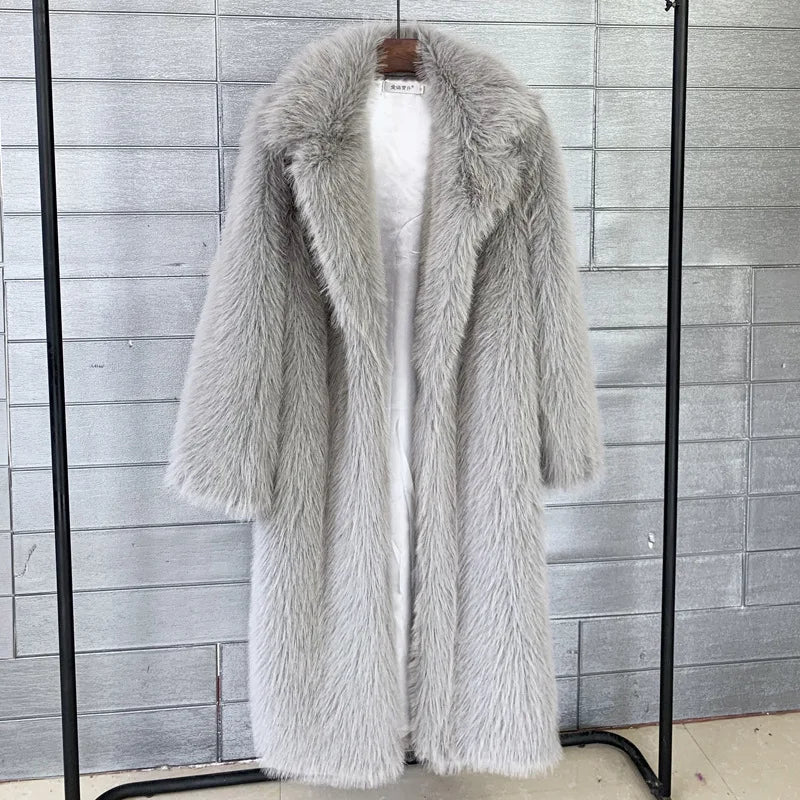 Women Coats and Jackets - Elegant Faux Fur Winter Coat for Fancy Women